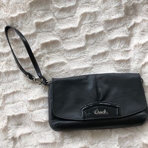 Coach wristlet: Black leather